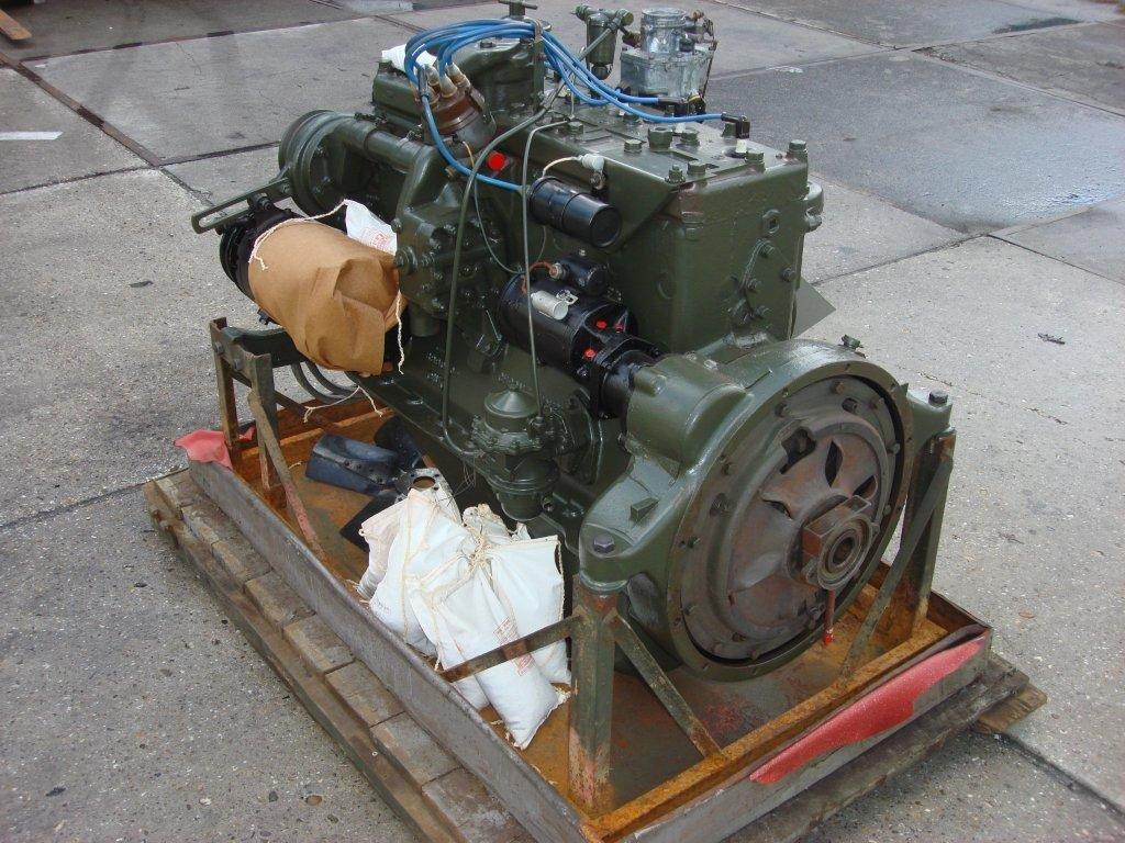 NOS Halftrack White engine – BAIV B.V.