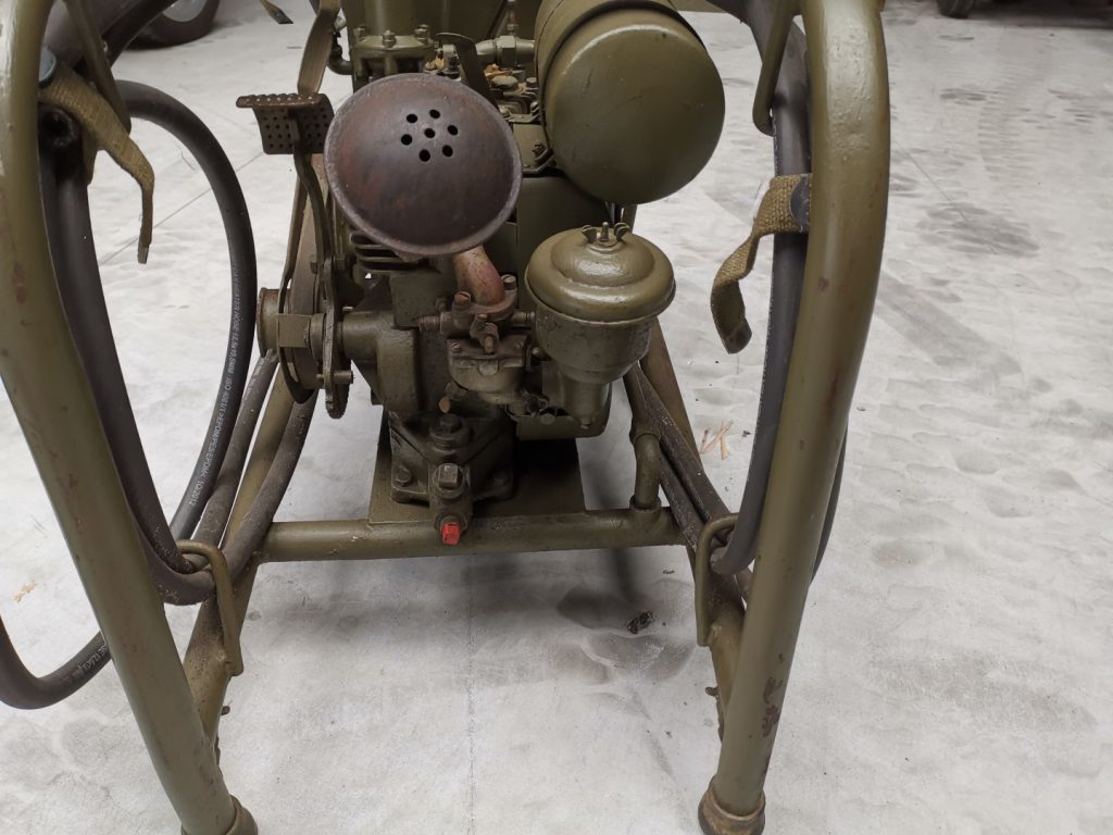 BAIV US air compressor 1943 (2)