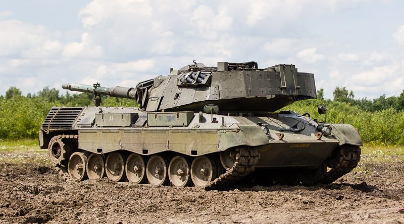 7420 BAIV Leopard1V-002